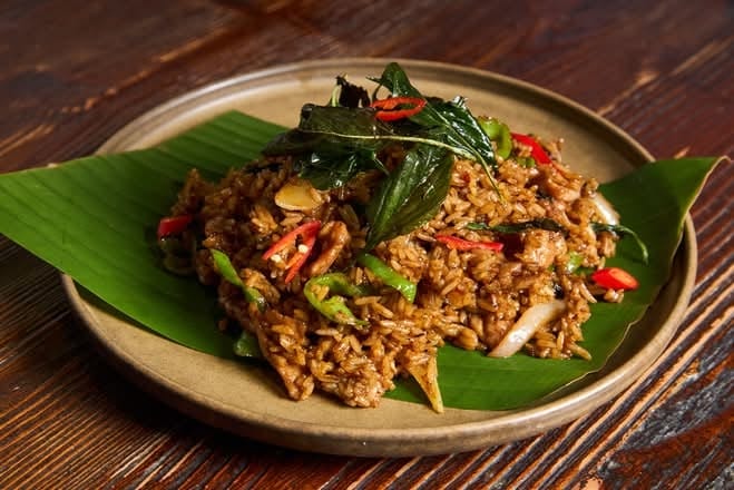 Spicy Basil Fried Rice TRAY  (5 portions/tray).